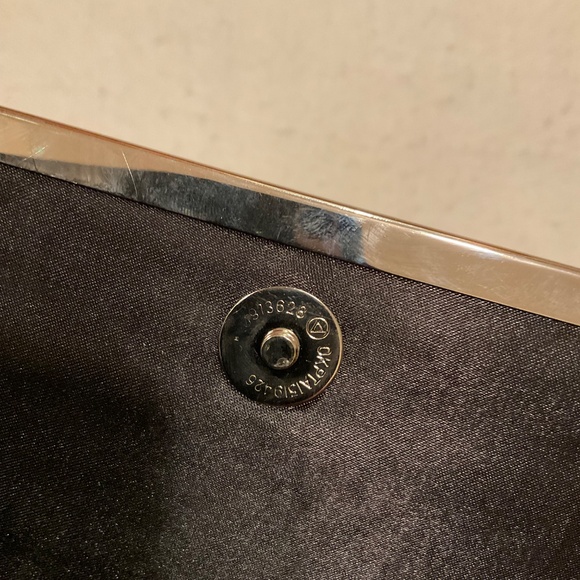 Lulu Townsend Patent Clutch Removable Chain Strap - Picture 14 of 14